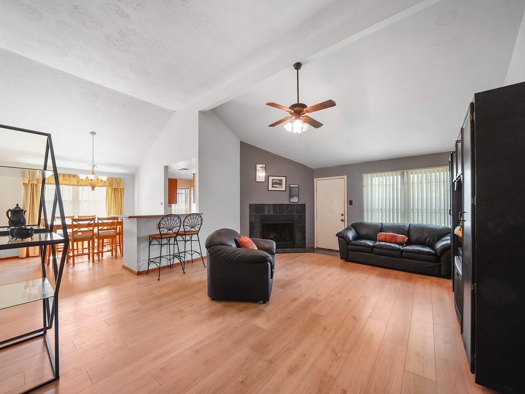 Photo of 11835 Guadalupe River Drive, Houston, TX 77067 (MLS # 54071279)