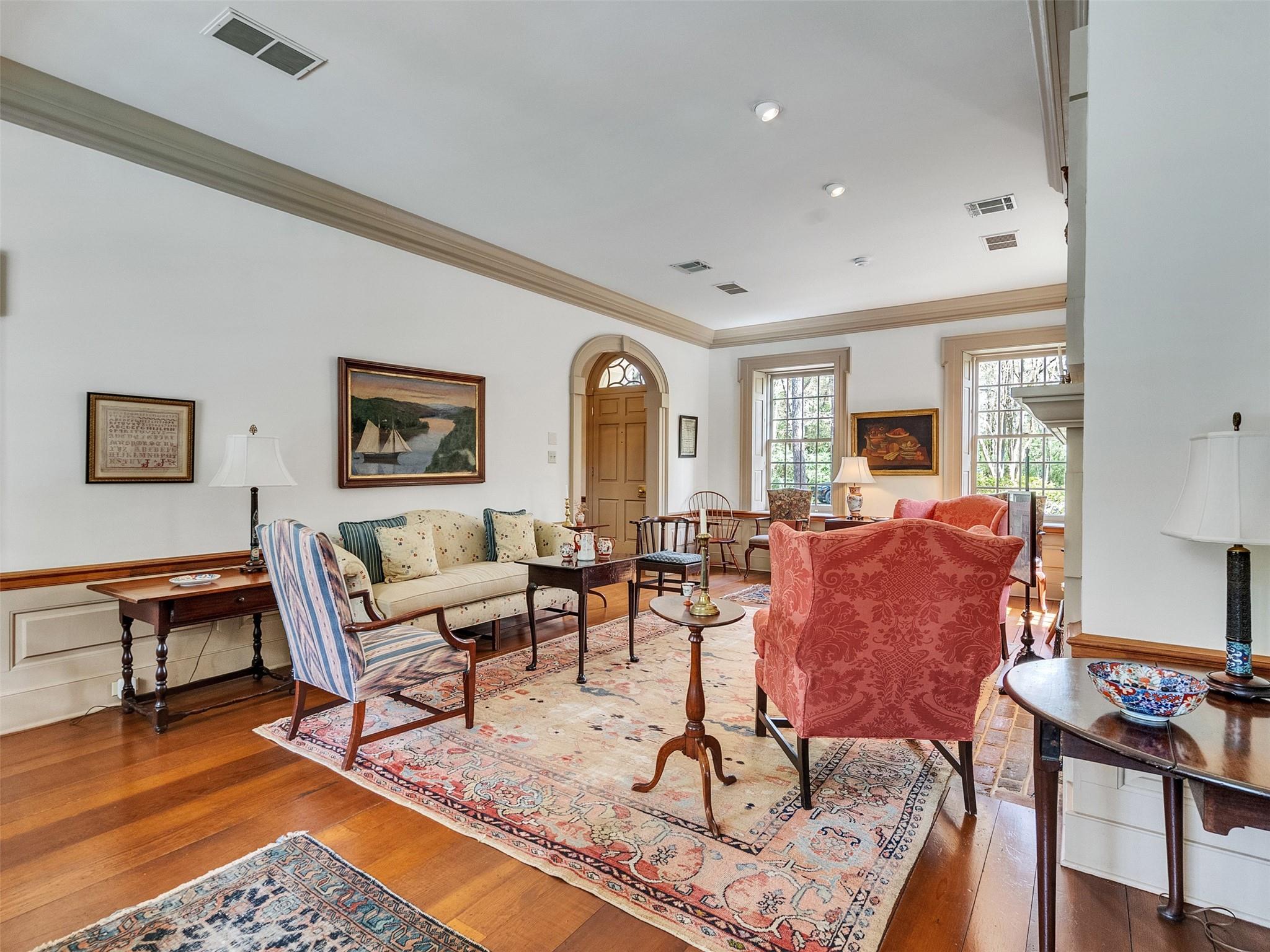 5212 Strack Road