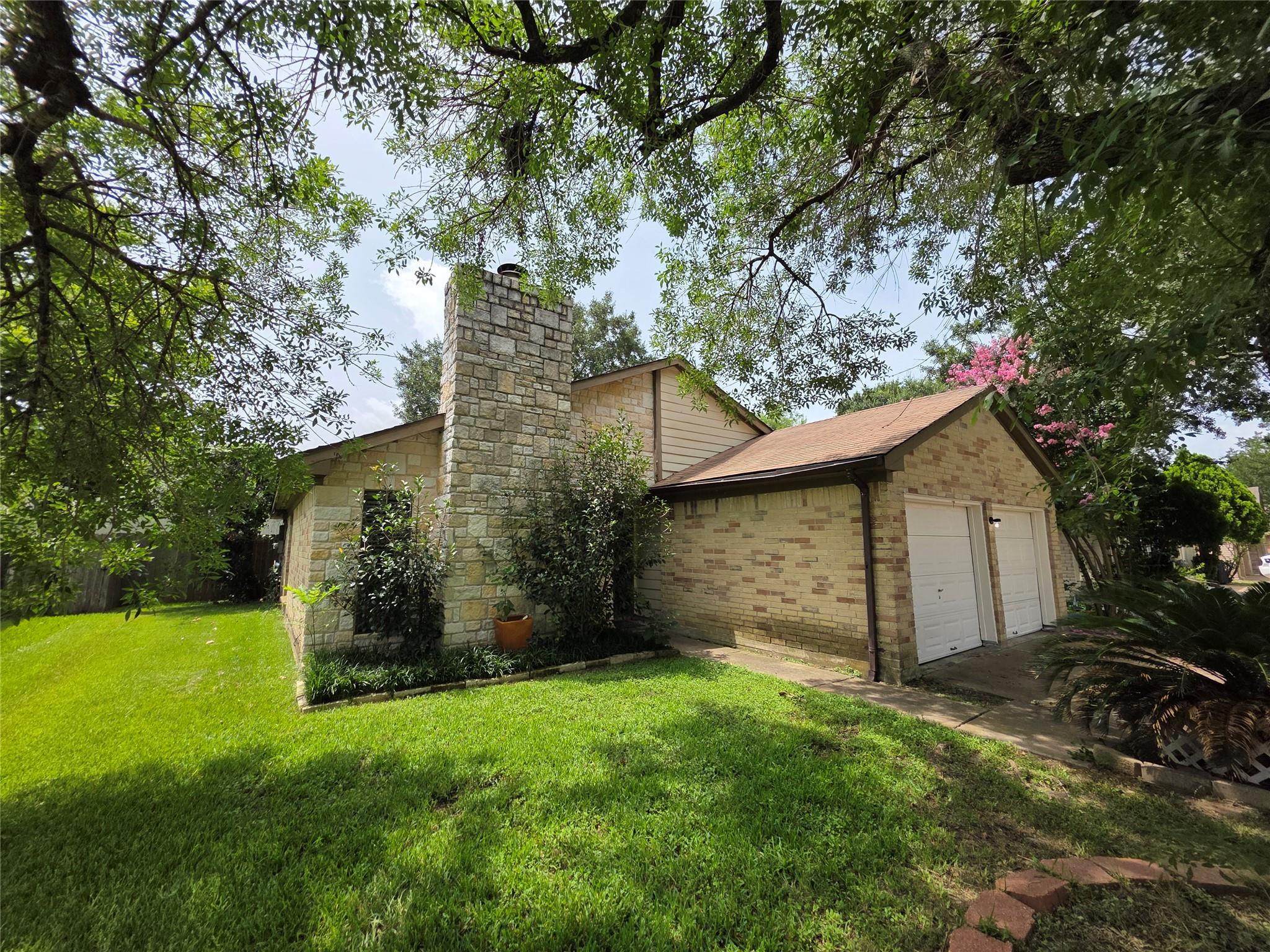 22543 Market Square Lane