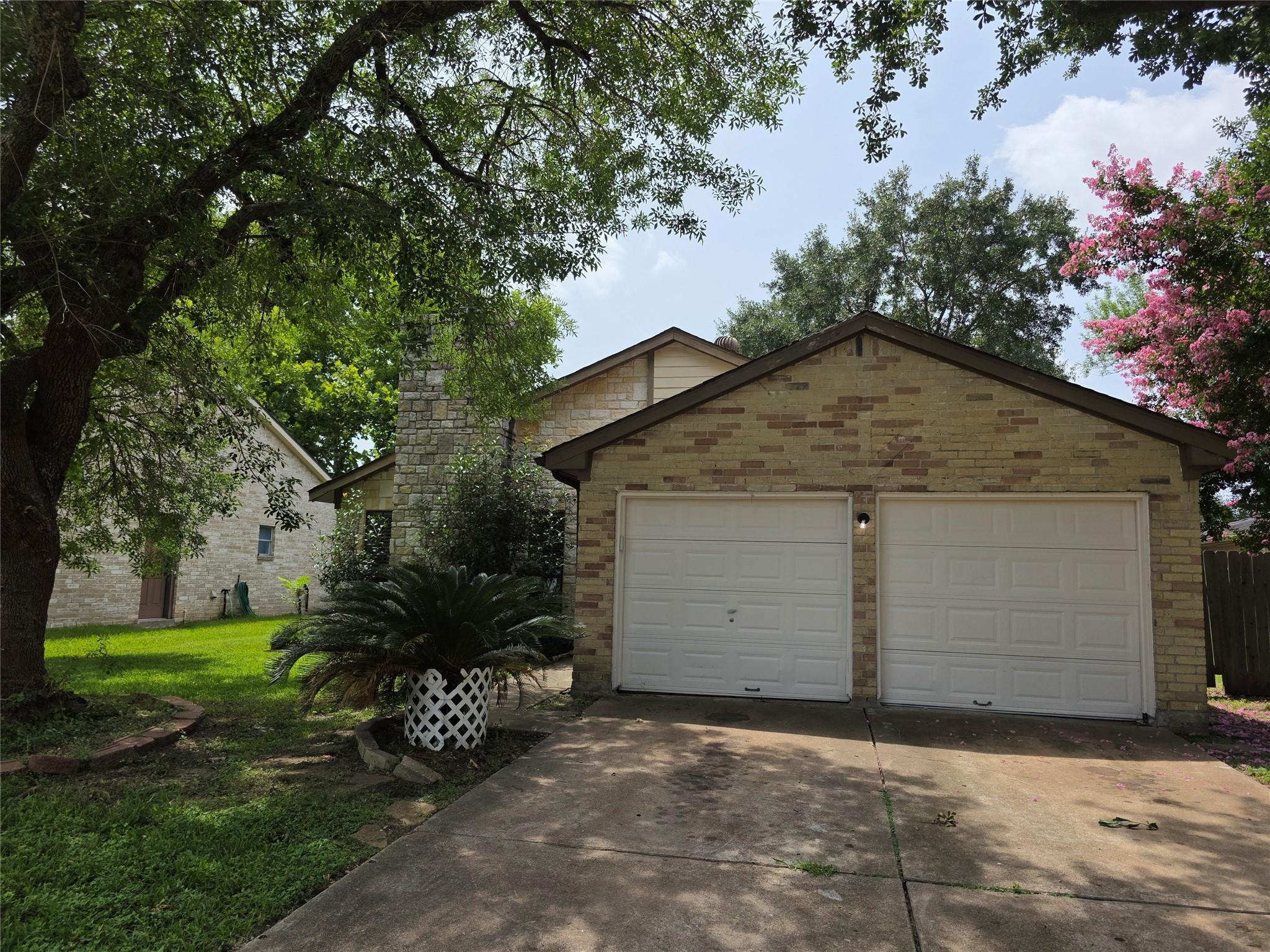 22543 Market Square Lane