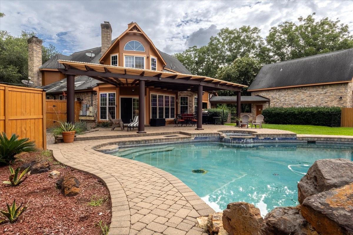 4723 Pecan Lake Court