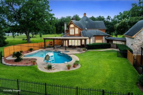 4723 Pecan Lake Court Richmond TX 77406