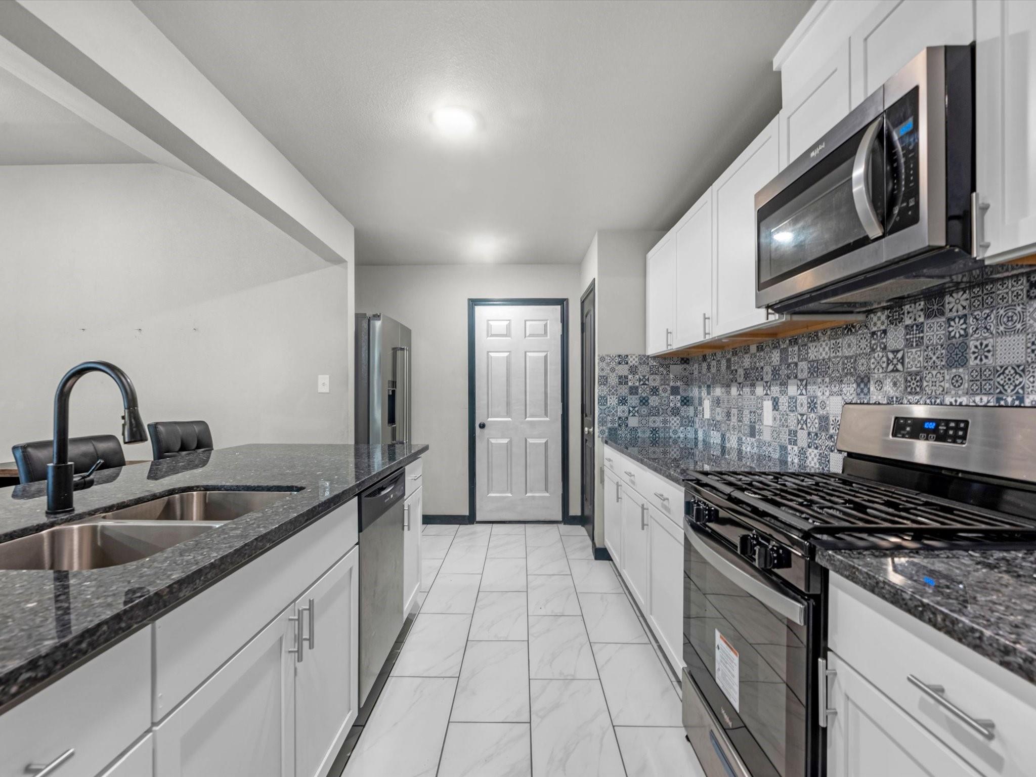 3441 Hickory Lane
