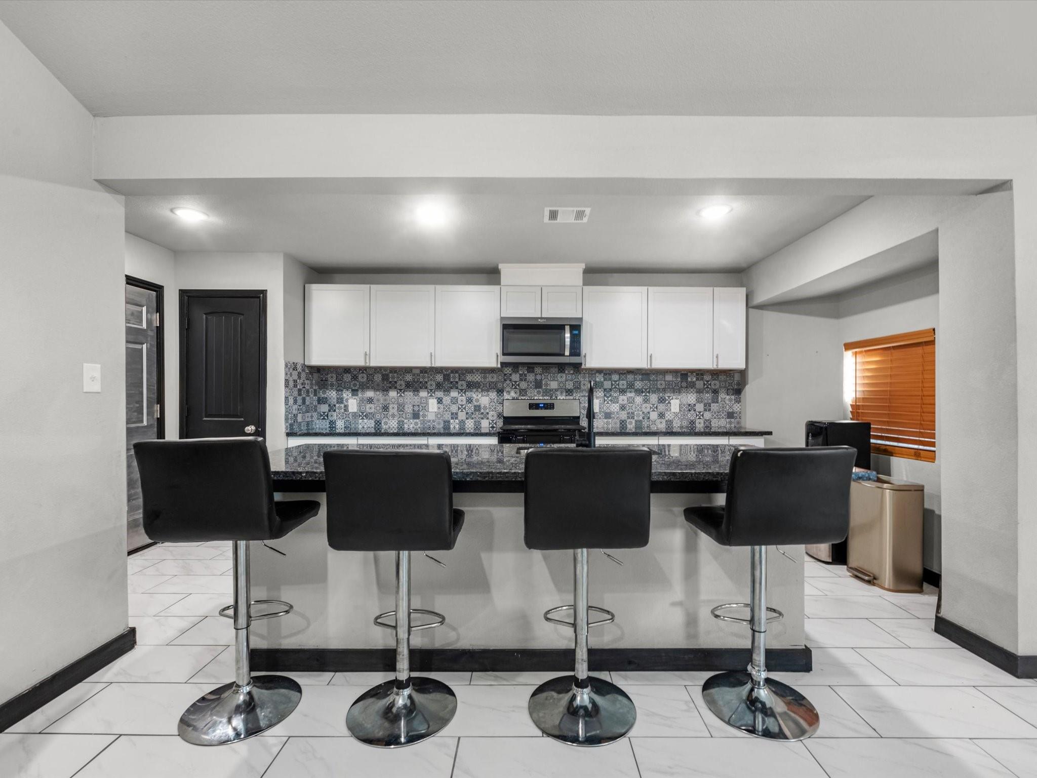 3441 Hickory Lane