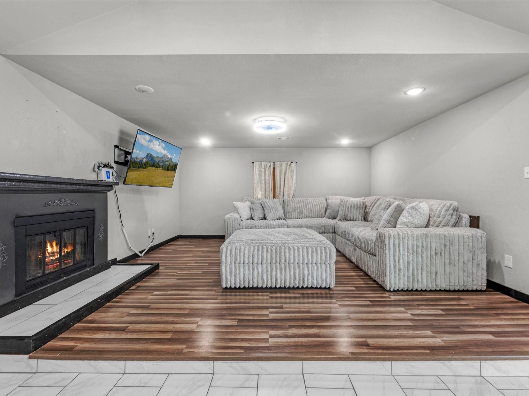 3441 Hickory Lane