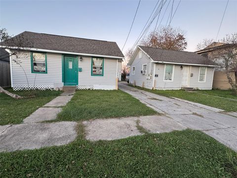 Multifamily For Sale - 6941 Avenue L<br/> Houston, TX 77011