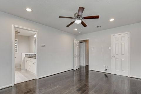 Tiny photo for 4130 N Braeswood Boulevard, Houston, TX 77025 (MLS # 52100069)