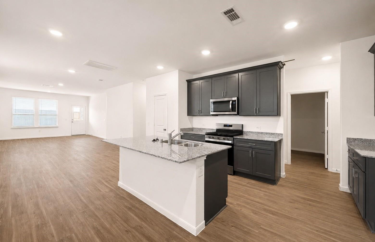 14479 Cedar Ledge Lane