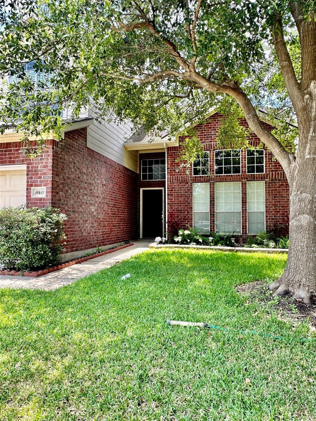 Photo of 16411 Redwicke Lane, Houston, TX 77084 (MLS # 85734643)