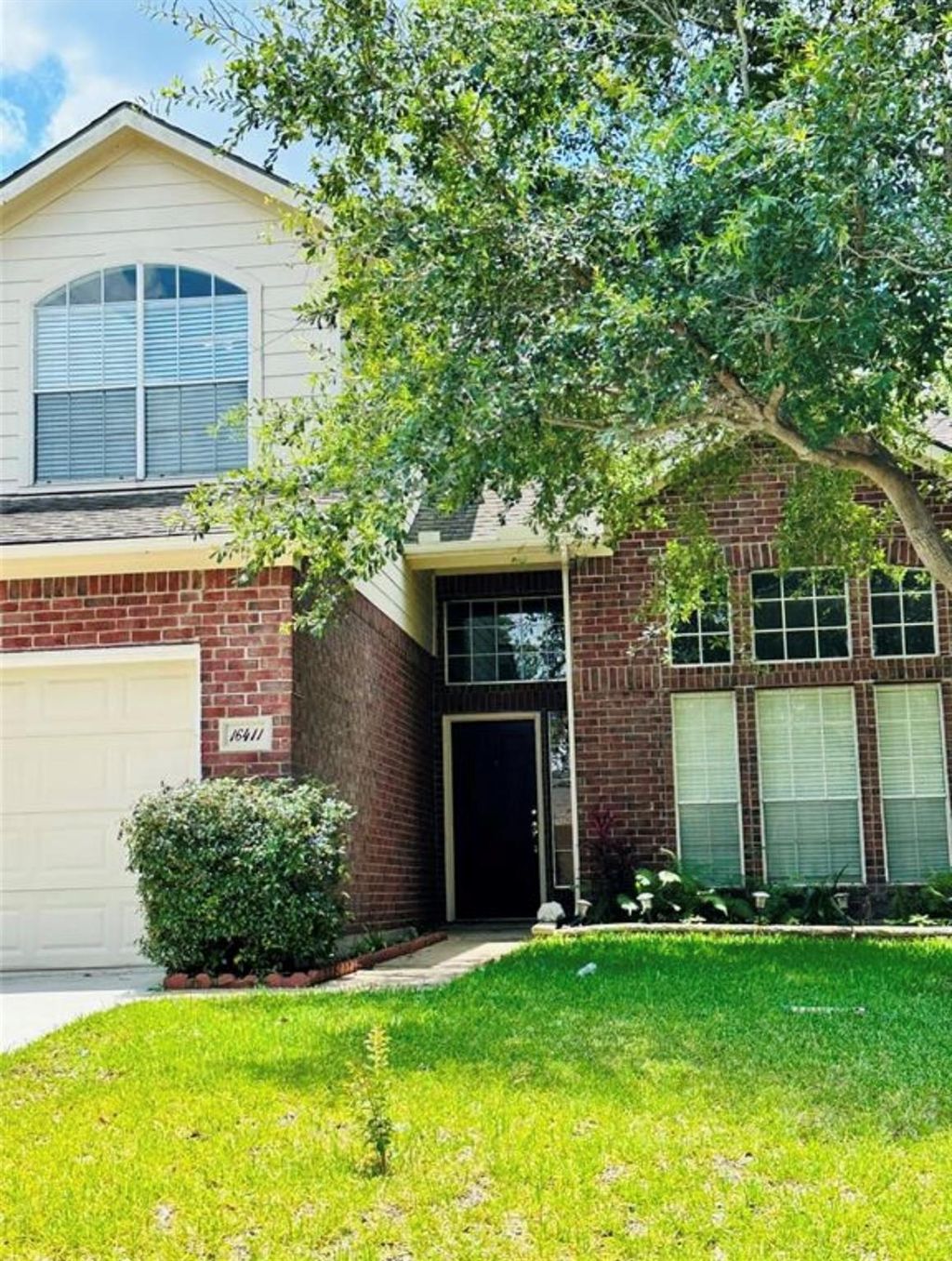 Photo of 16411 Redwicke Lane, Houston, TX 77084 (MLS # 85734643)