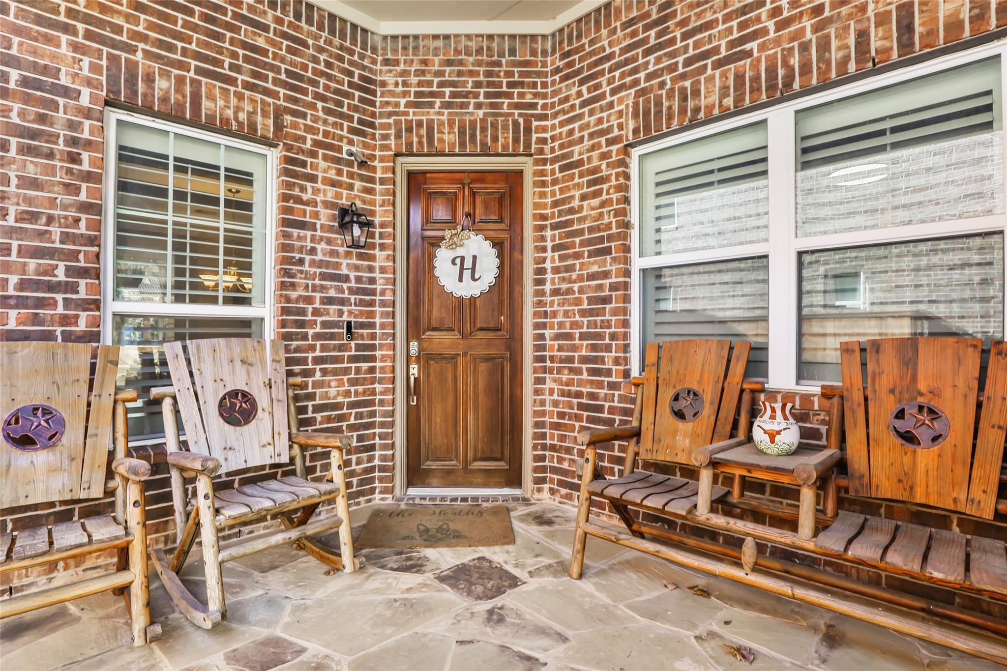 13808 N Lake Branch Lane