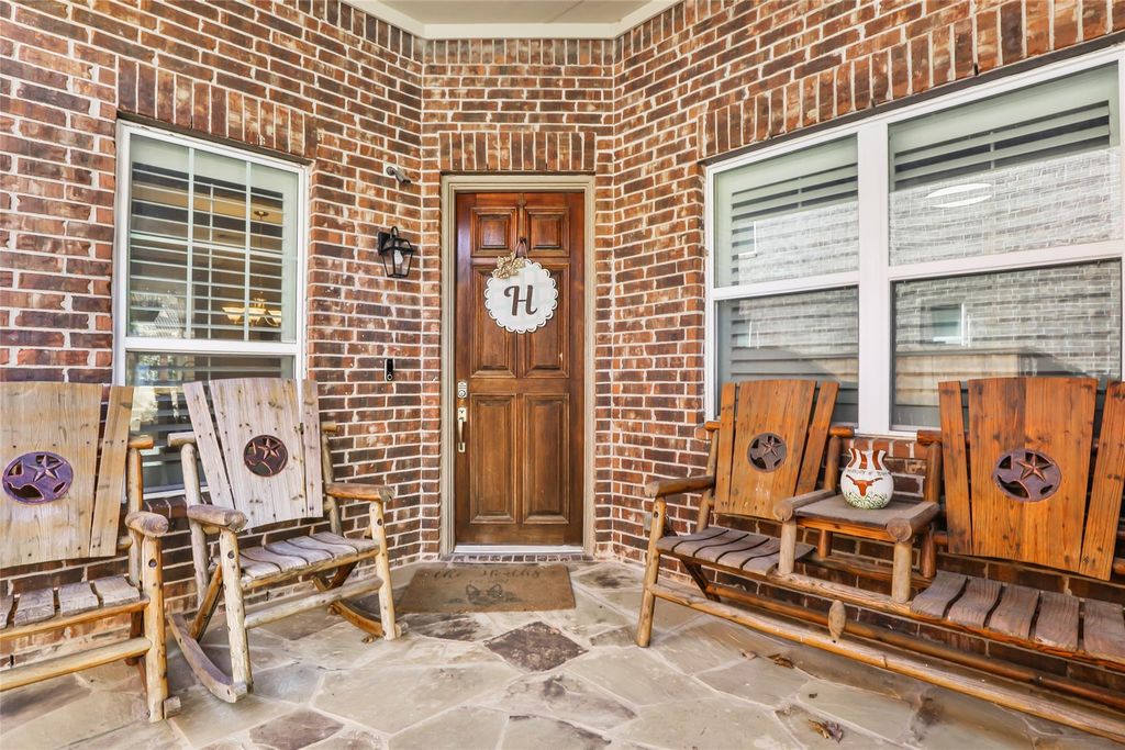 Photo of 13808 N Lake Branch Lane, Houston, TX 77044 (MLS # 25192999)