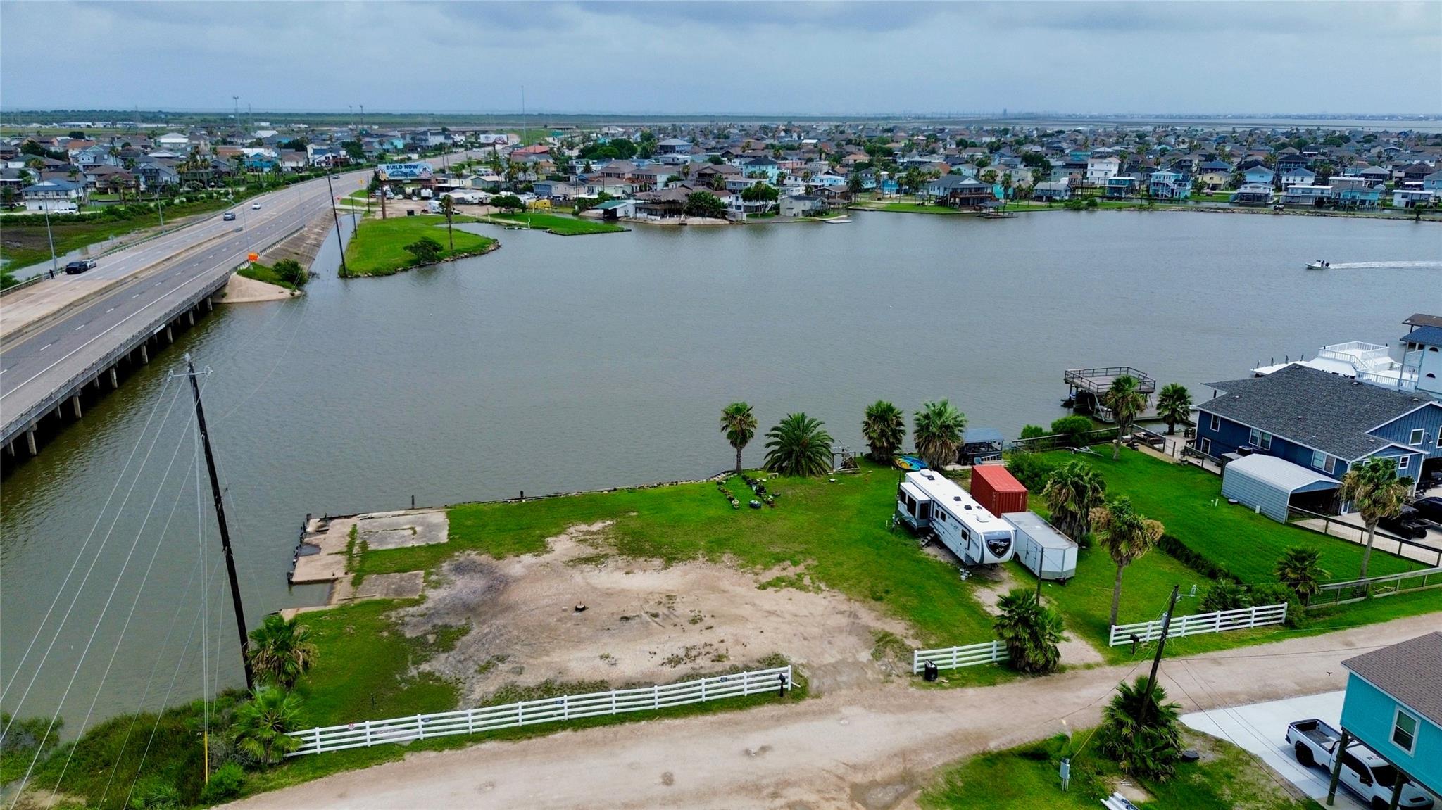 Tract 56-1, Lots 20 & 21 La France Drive