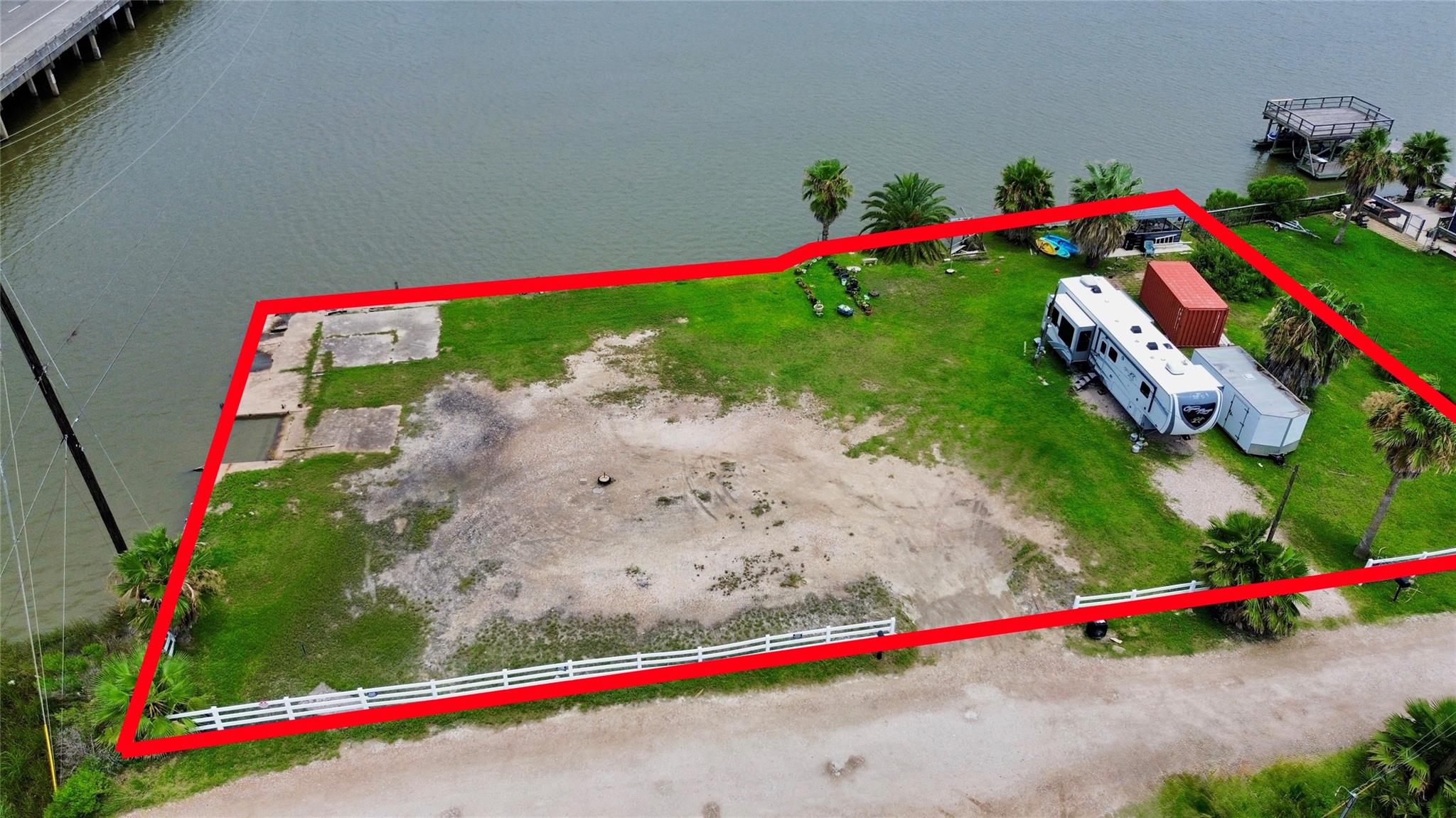 Tract 56-1, Lots 20 & 21 La France Drive
