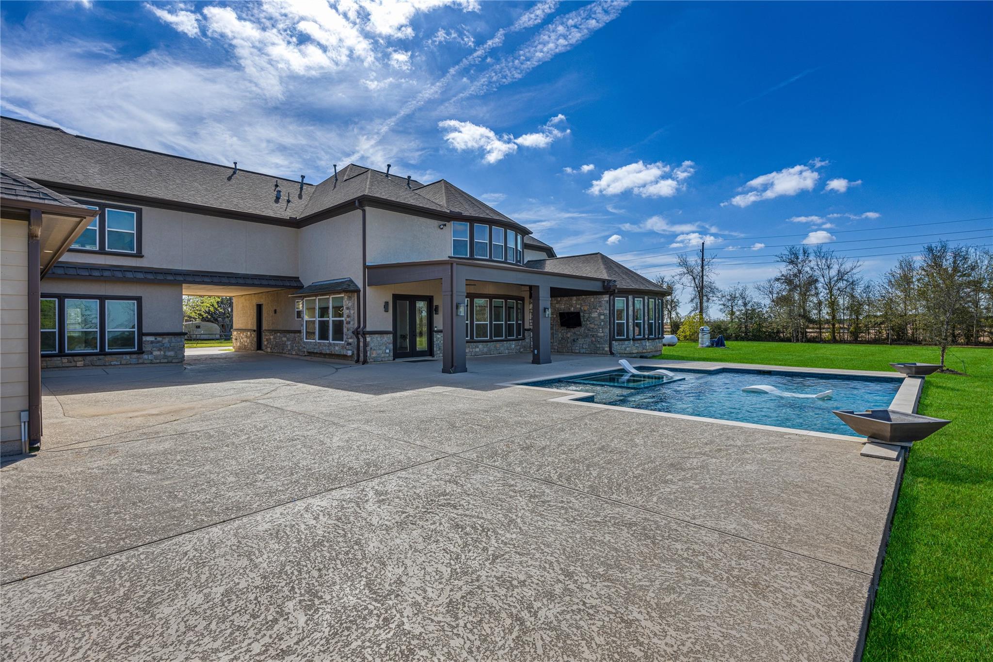 15015 House Road