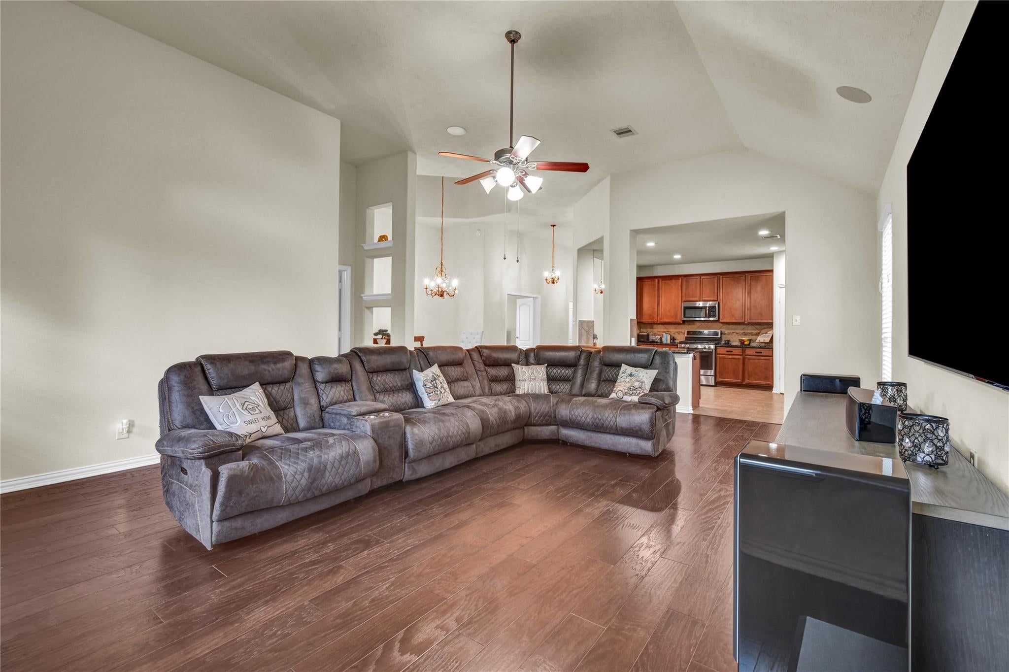 108 Woodridge Crossing