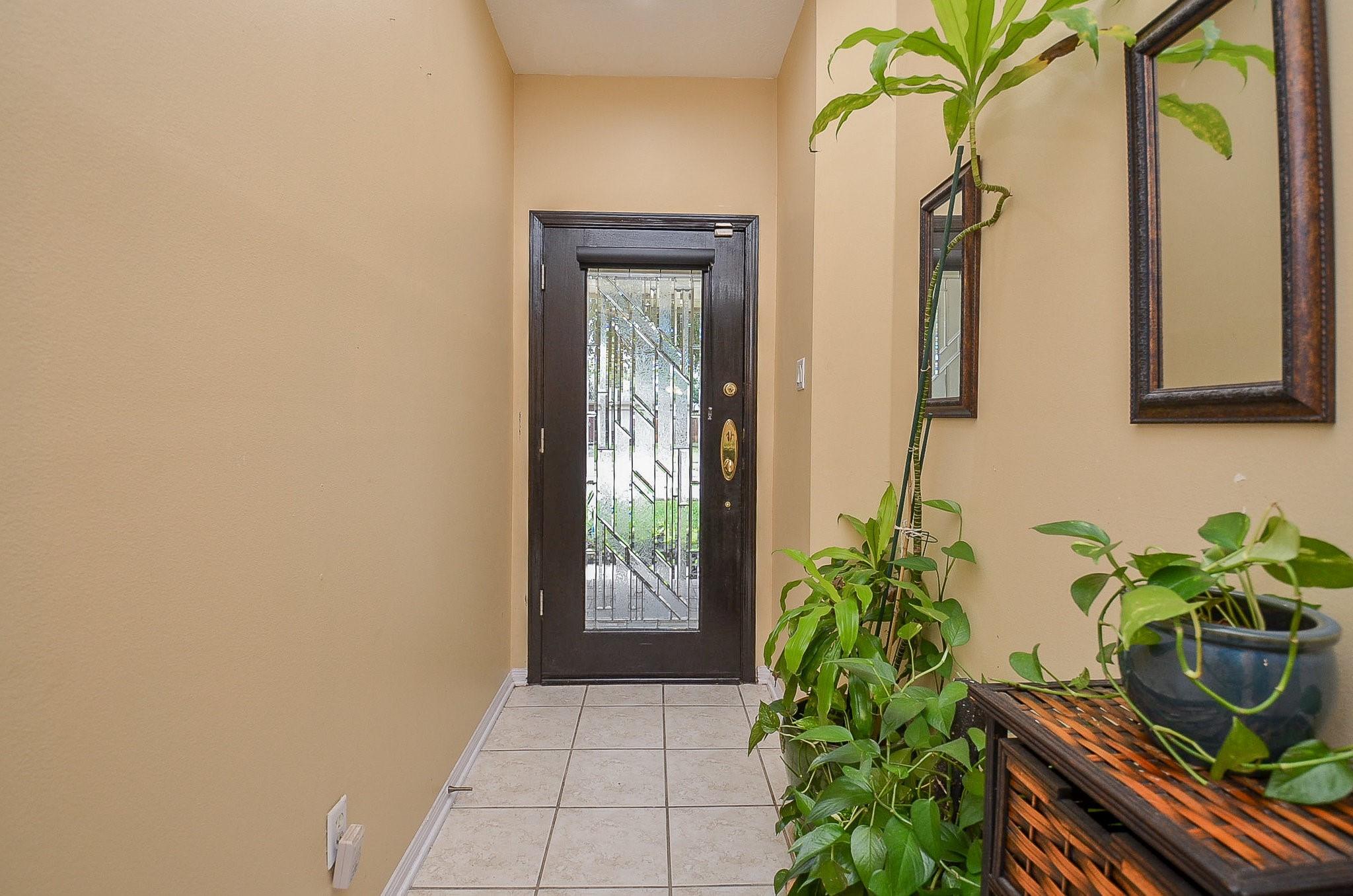 2418 Honey Locust Drive