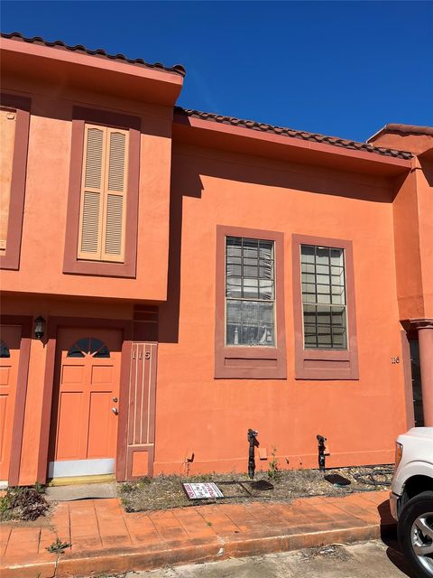 Condo For Sale - 411 Sailfish Avenue #115<br/> Brazoria County, Freeport, TX 77541