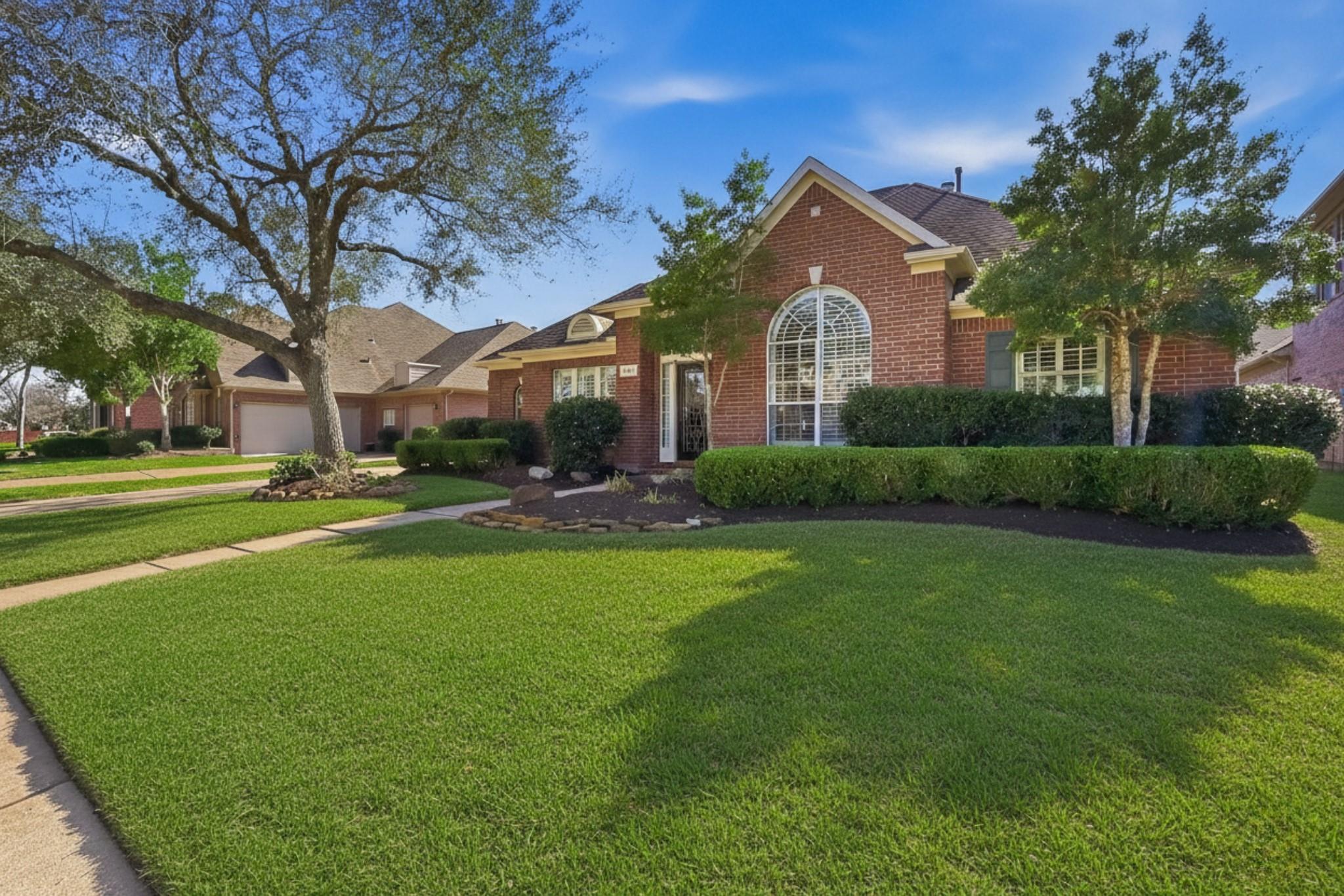 1619 Forest Trace Drive