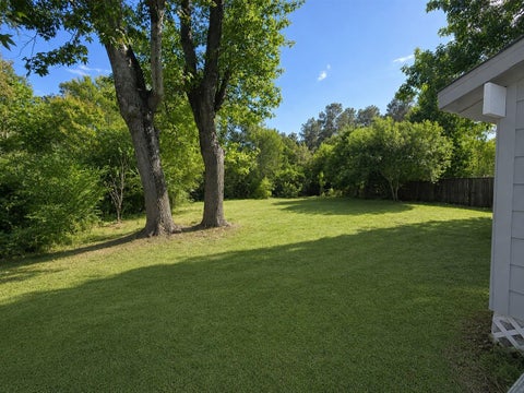 Tiny photo for 227 Live Oak Lane, Onalaska, TX 77360 (MLS # 30211465)