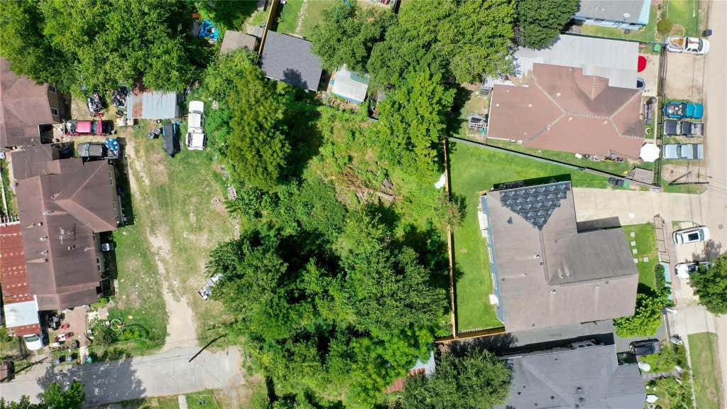 Photo of 706 Embry Street, Houston, TX 77009 (MLS # 10501699)