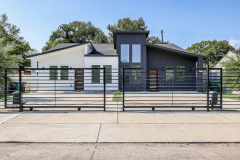 Photo of 5830 Doolittle Boulevard #B, Houston, TX 77033 (MLS # 58140936)