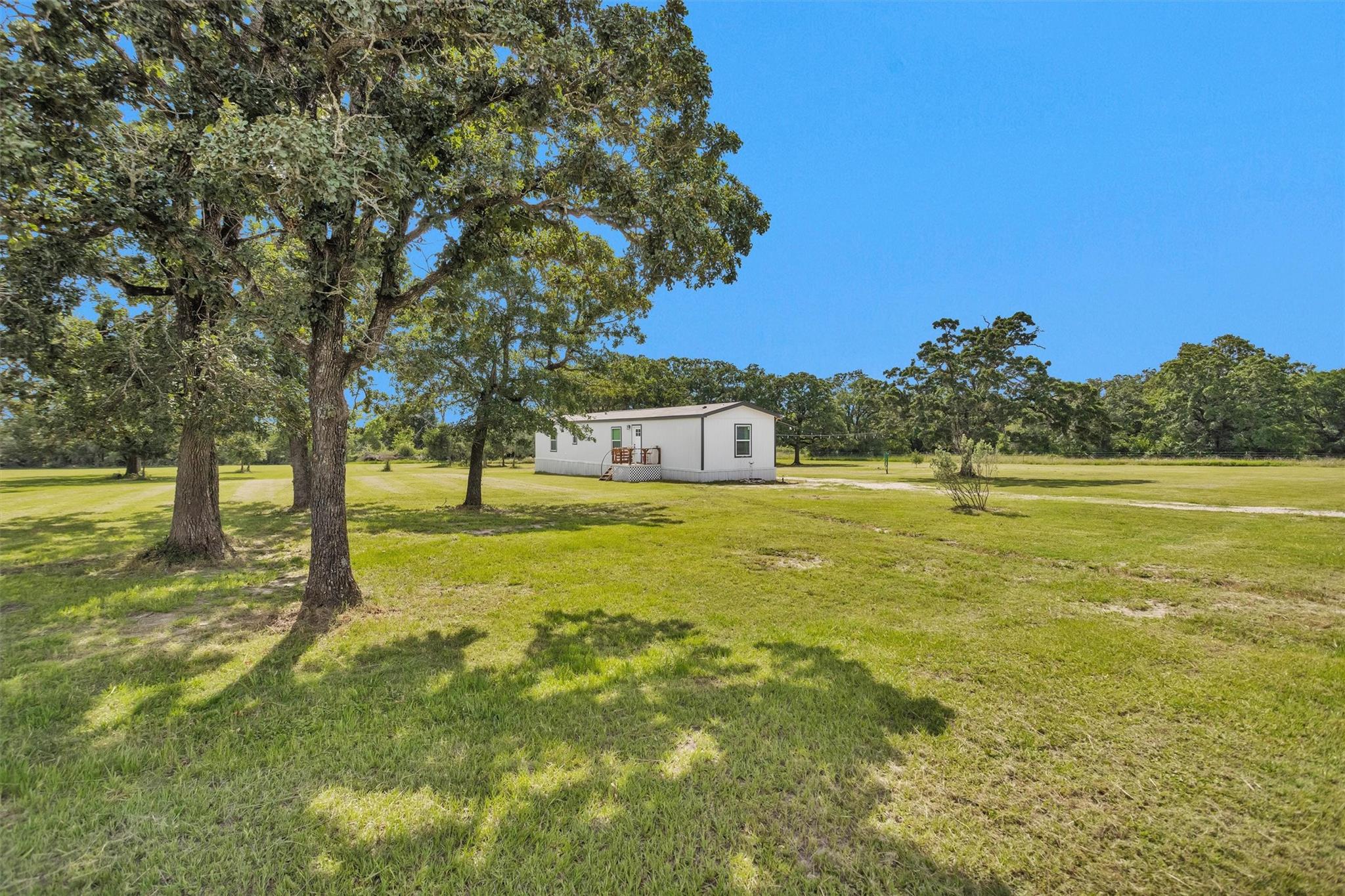 8908 County Road 279