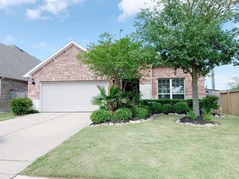 Photo of 9923 Fiona Pines Trail, Katy, TX 77494 (MLS # 71714427)