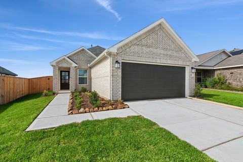 Photo of 110 Spring Rose Drive, Magnolia, TX 77354 (MLS # 35012814)