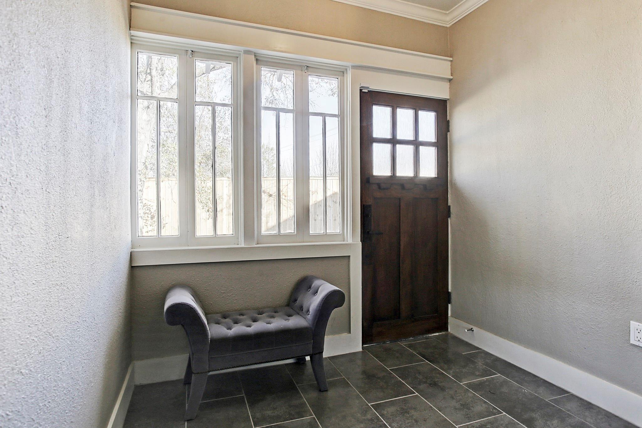 1212 Wrightwood Street