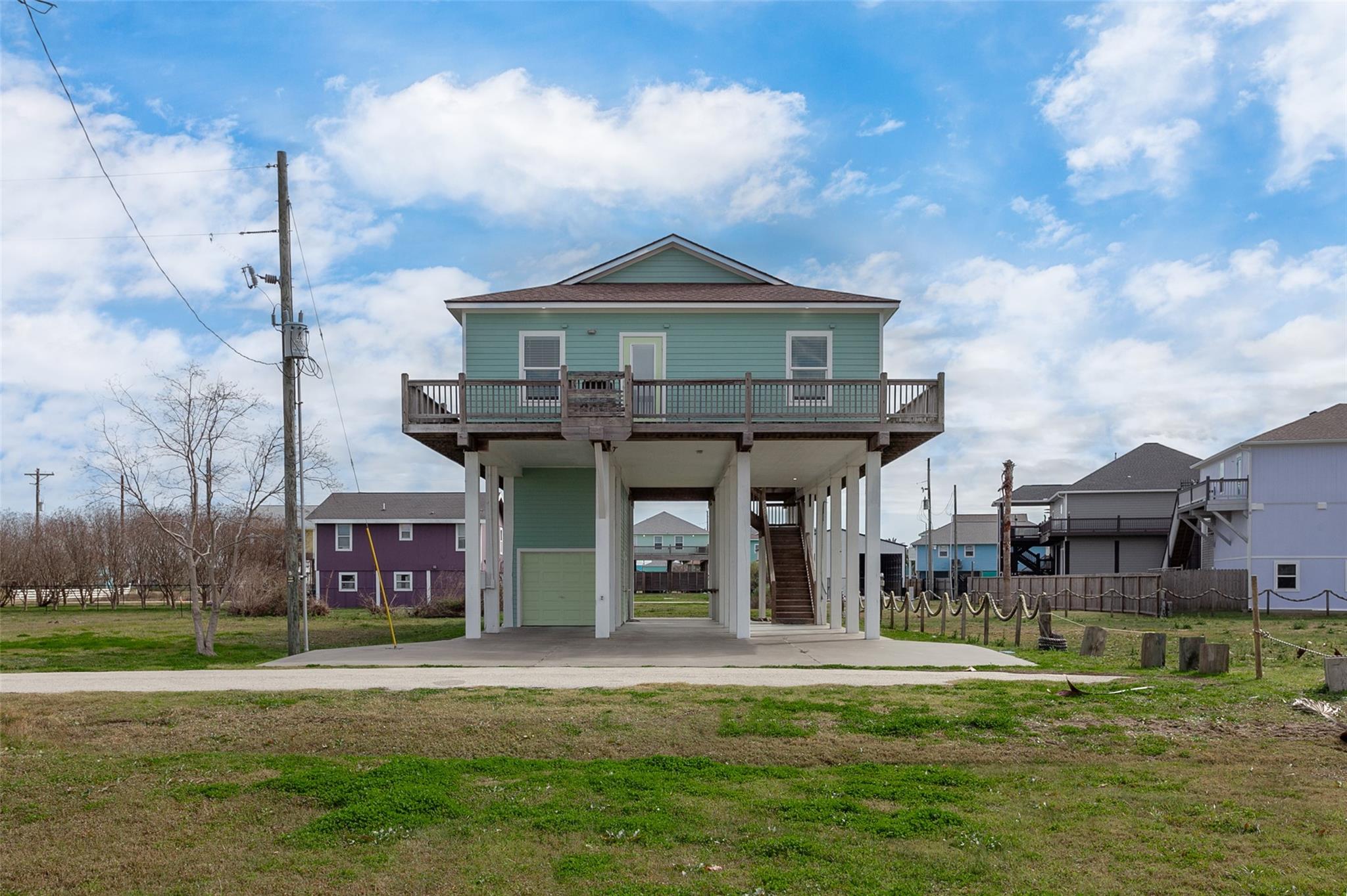 2110 Seahorse Lane