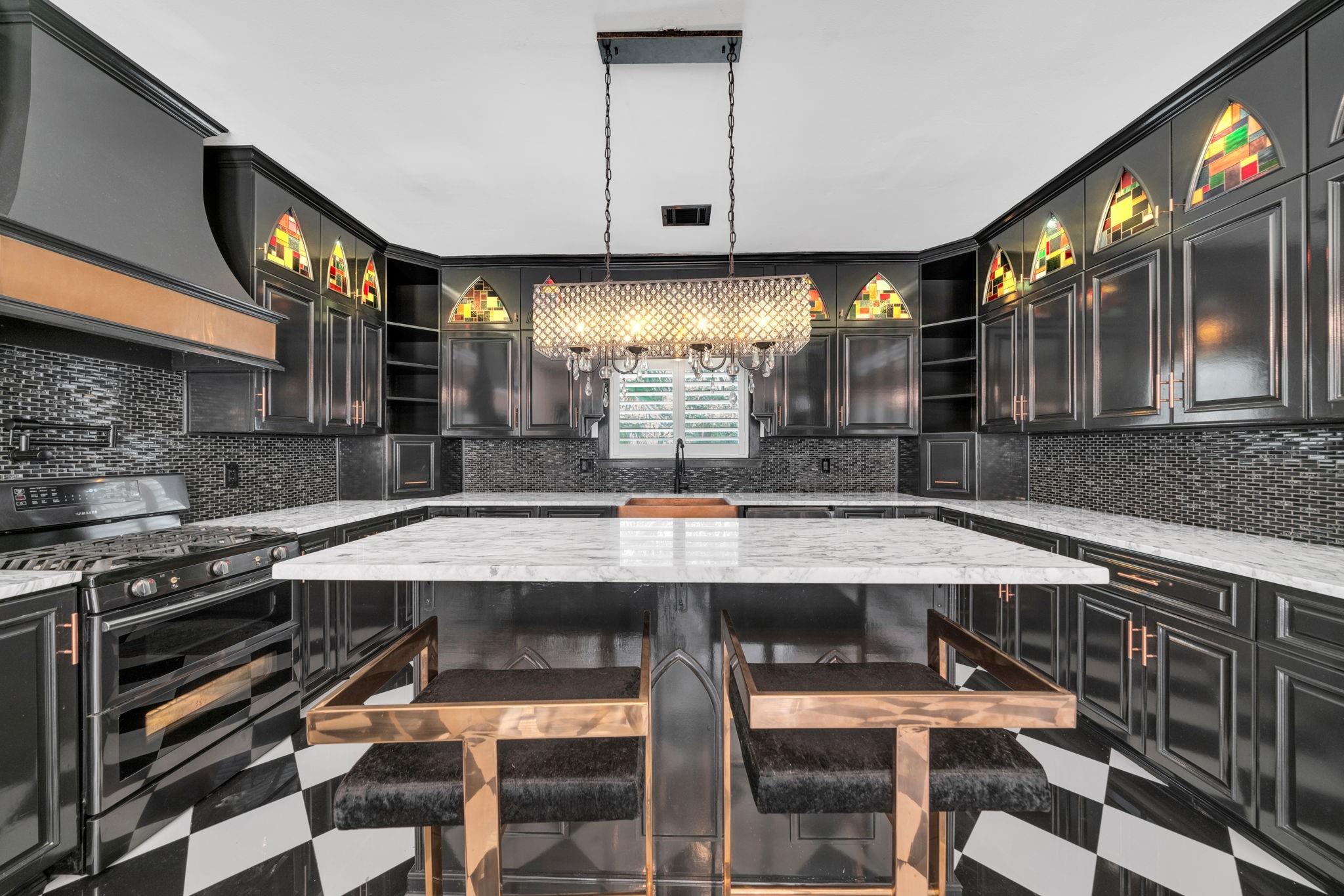 3102 Breezy Pines Court