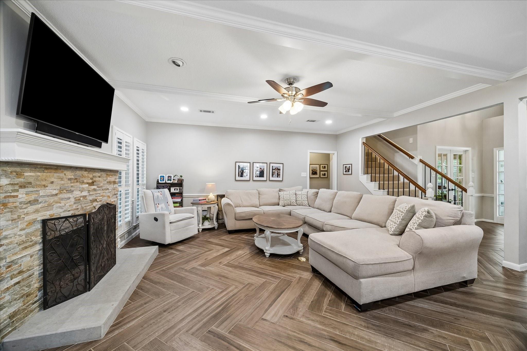2411 Kings Lodge Drive
