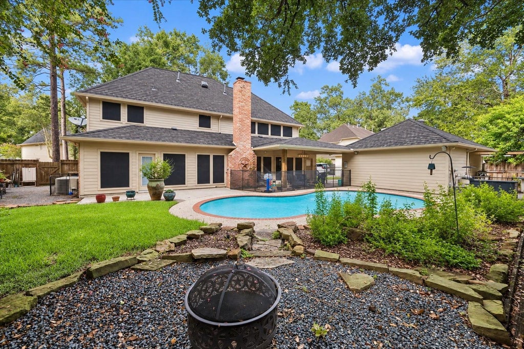 Photo of 2411 Kings Lodge Drive, Kingwood, TX 77345 (MLS # 50061971)
