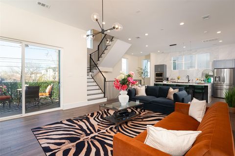 Photo of 915 Thompson Street, Houston, TX 77007 (MLS # 63039251)