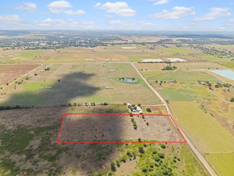 Photo of 0 County Road 260, Moulton, TX 77975 (MLS # 84902852)