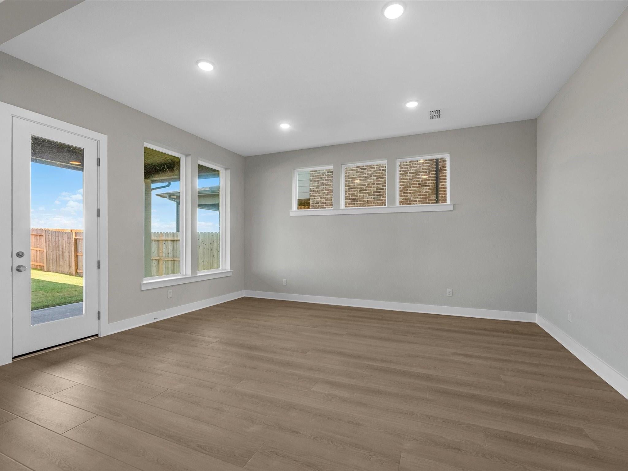 9414 Blue Blossom Trace