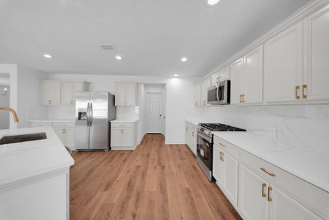 Photo of 4322 Lake Cypress Circle, Houston, TX 77068 (MLS # 71396088)