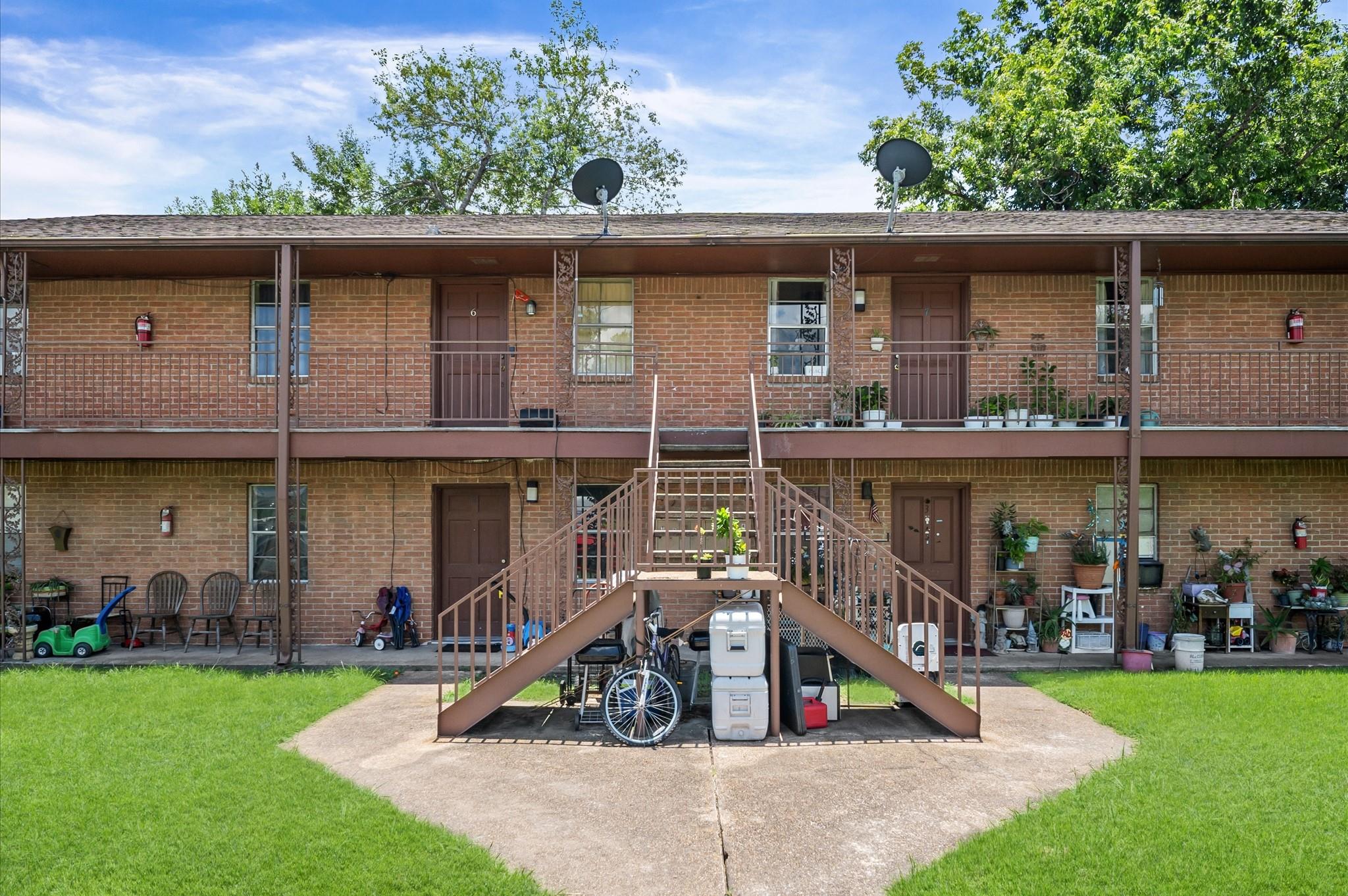 1306 3rd Street 8