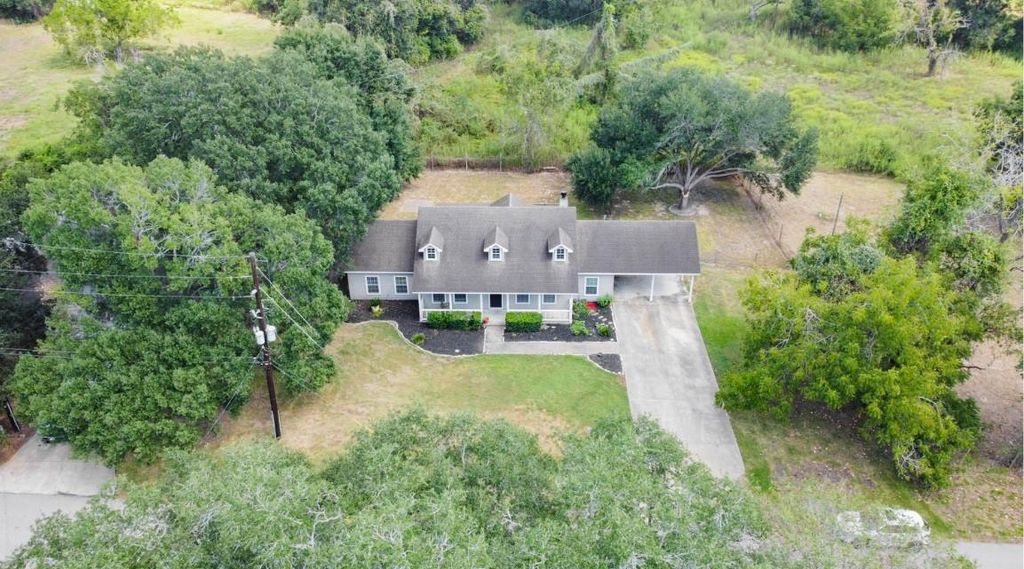 Photo of 8411 Syms Street, Fulshear, TX 77441 (MLS # 58067207)