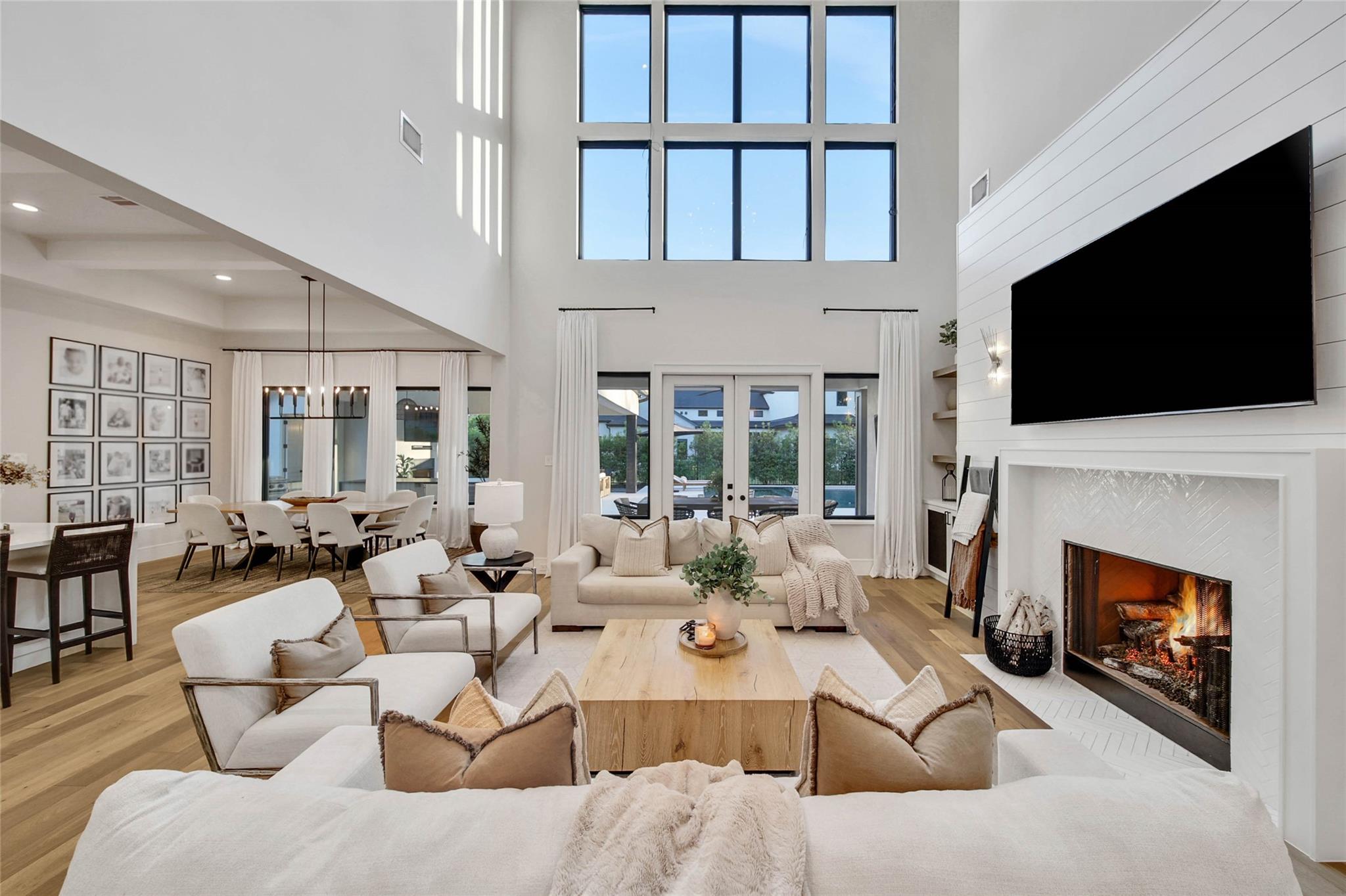 407 N Copa Palm Loop