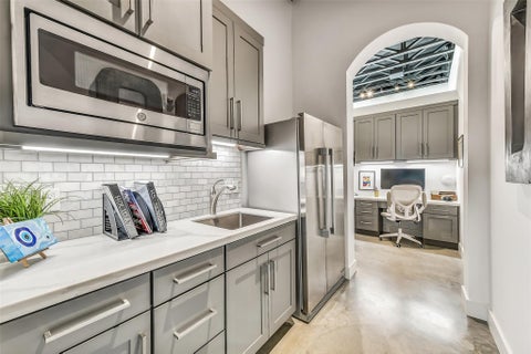 Tiny photo for 316 Morningside Drive, Friendswood, TX 77546 (MLS # 94799924)