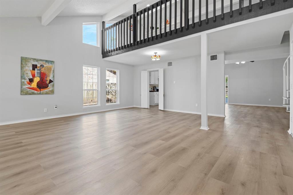 3323 Peachwood Lane