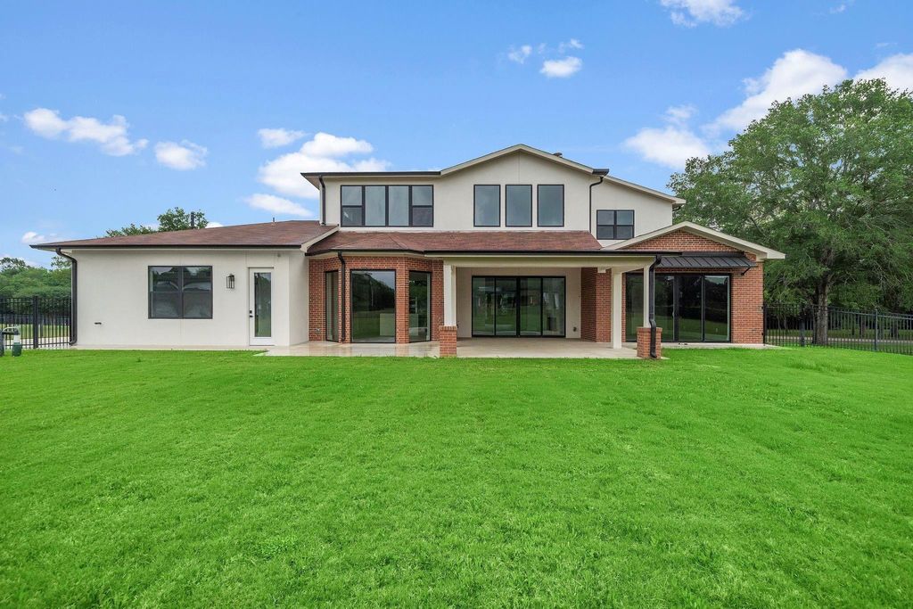 Photo of 6118 Cheridan Circle, Richmond, TX 77406 (MLS # 55276031)