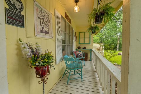 Photo of 280 The Woods Road, Coldspring, TX 77331 (MLS # 46362948)