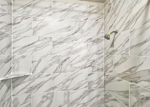 Tiny photo for 510 Sulphur Street, Houston, TX 77034 (MLS # 85160138)