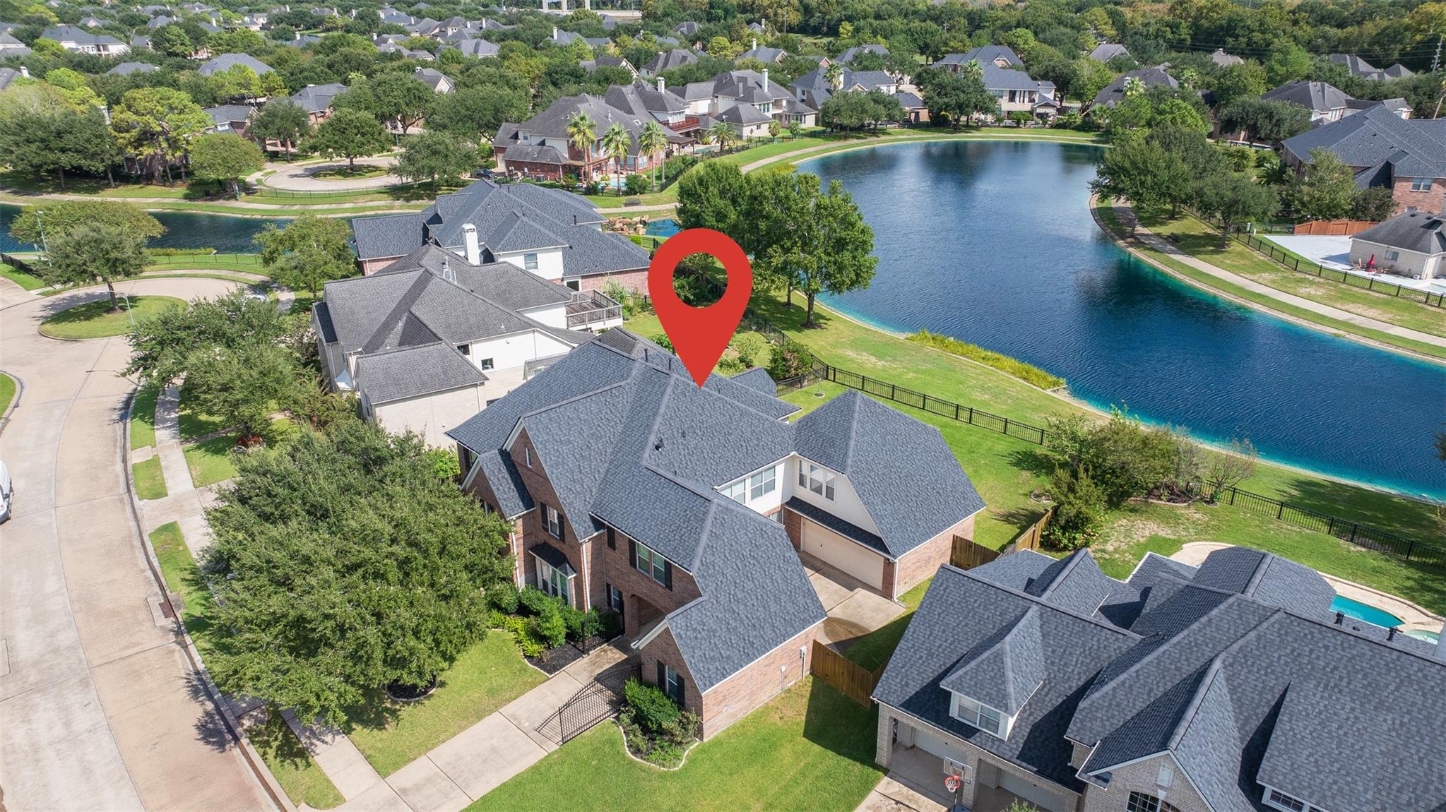 3819 Rivermoss Lane