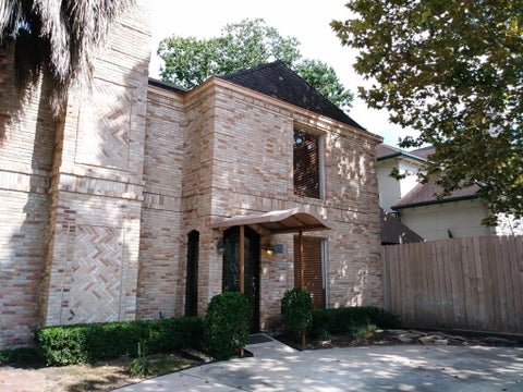 Photo of 2209 Nantucket Drive #A, Houston, TX 77057 (MLS # 35026971)