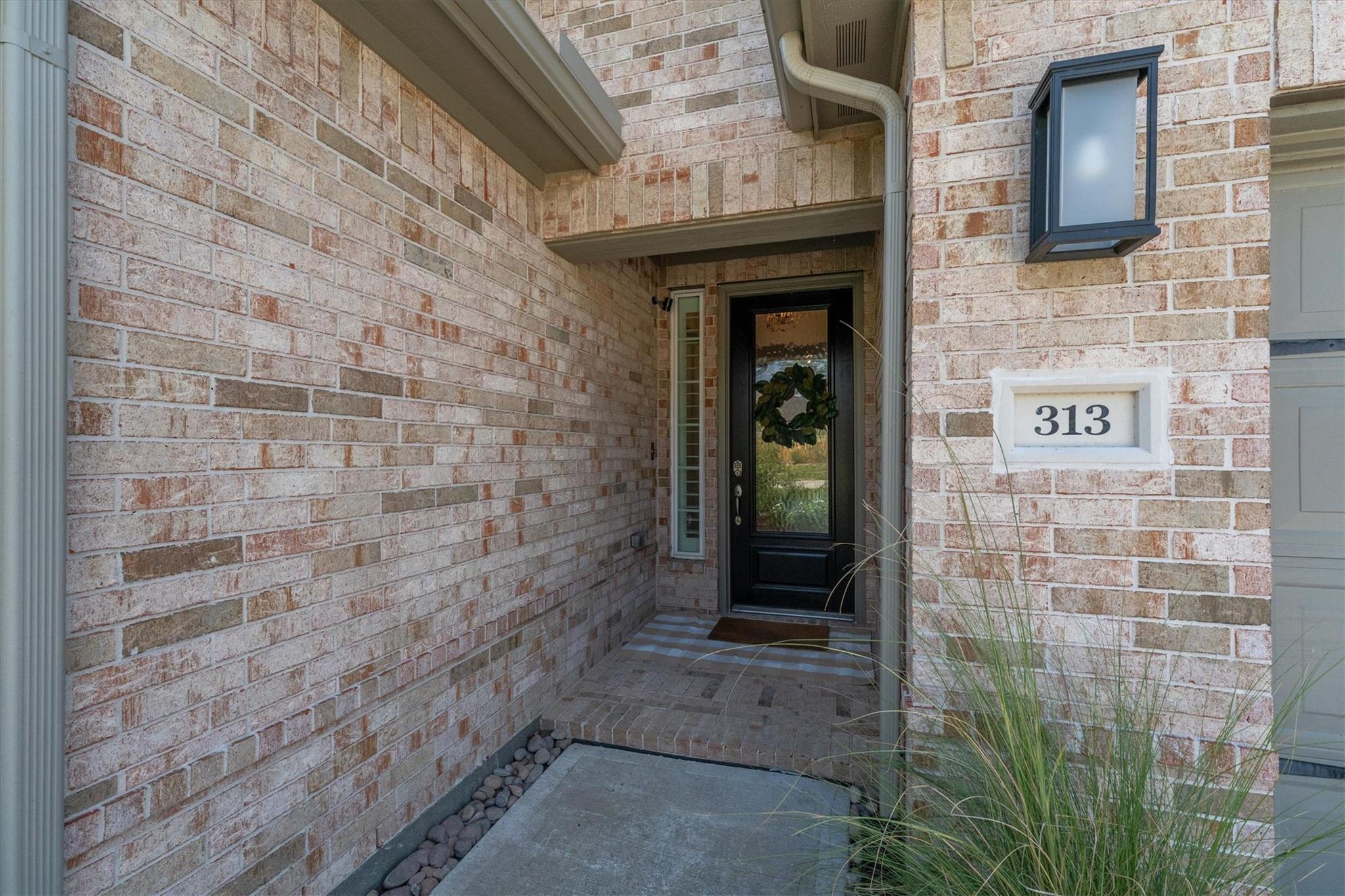 313 Royal Lily Trail