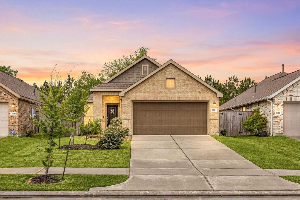 Photo of 3014 Wedgewood Cove Way, Porter, TX 77365 (MLS # 37484716)